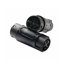 Nabíjecí adaptér pro elektromobily typu 1 až typu 2