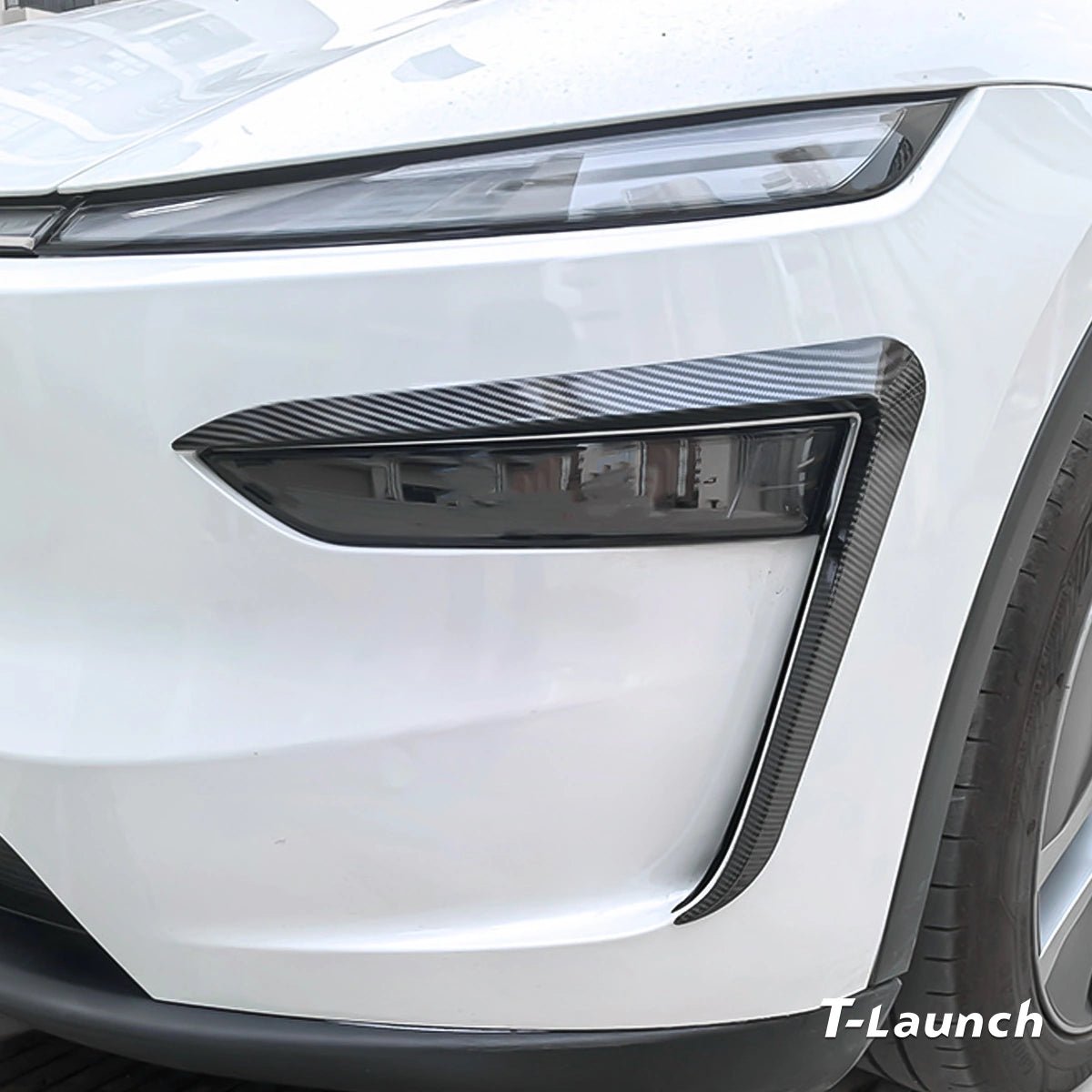 Split-Type Fog Light Trim Covers for Tesla Model Y L 2026+ - T-Launch