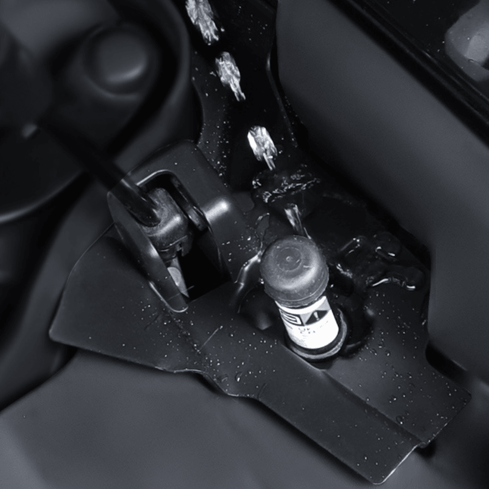 Front Trunk Blocking Hood Waterproof Box Fully Covered Anti-blocking for Tesla 2024+ Model 3 Highland - T-Launch