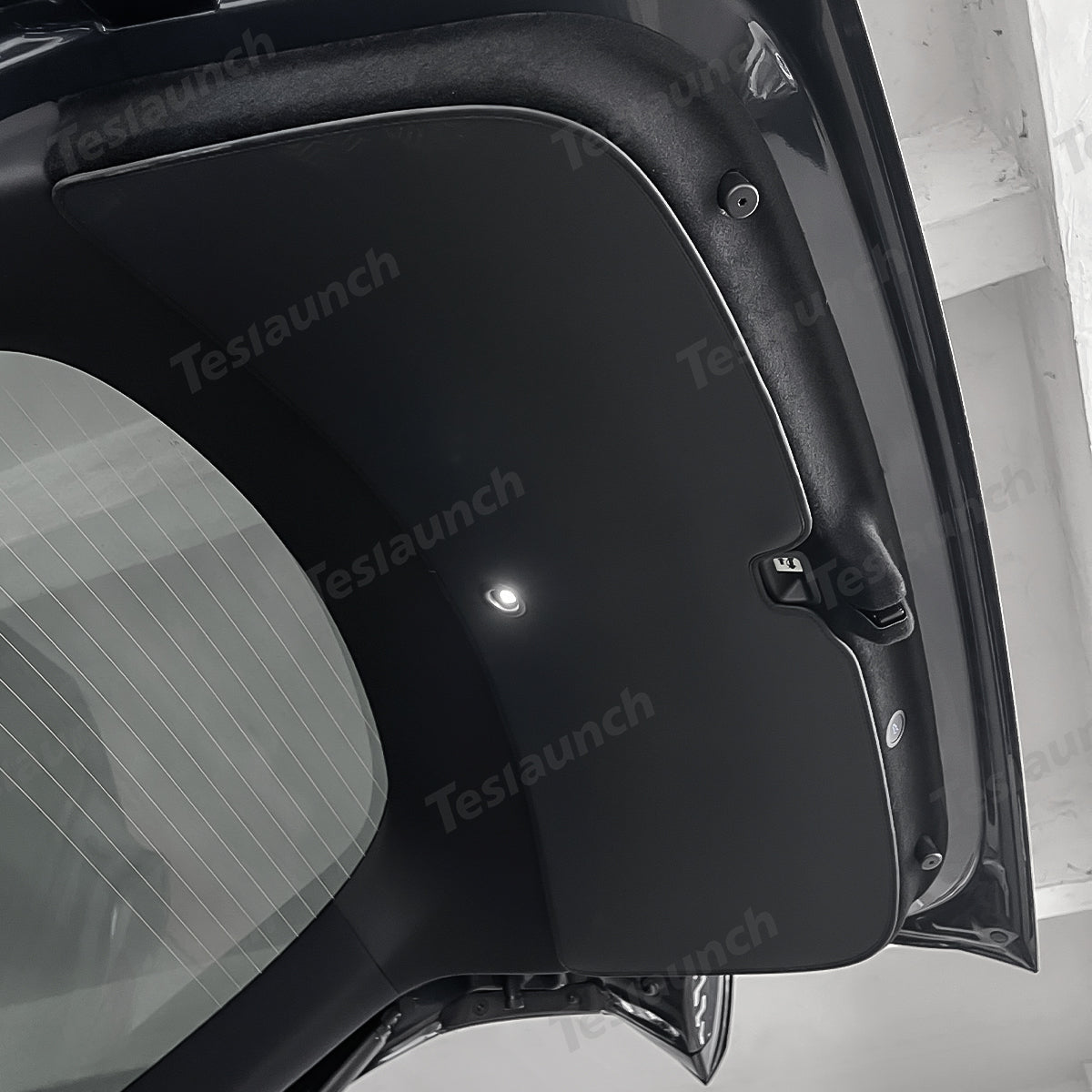 Napa Leather Tailgate Protector – Durable & Stylish Mat for Tesla Model Y Juniper 2025+ - T-Launch
