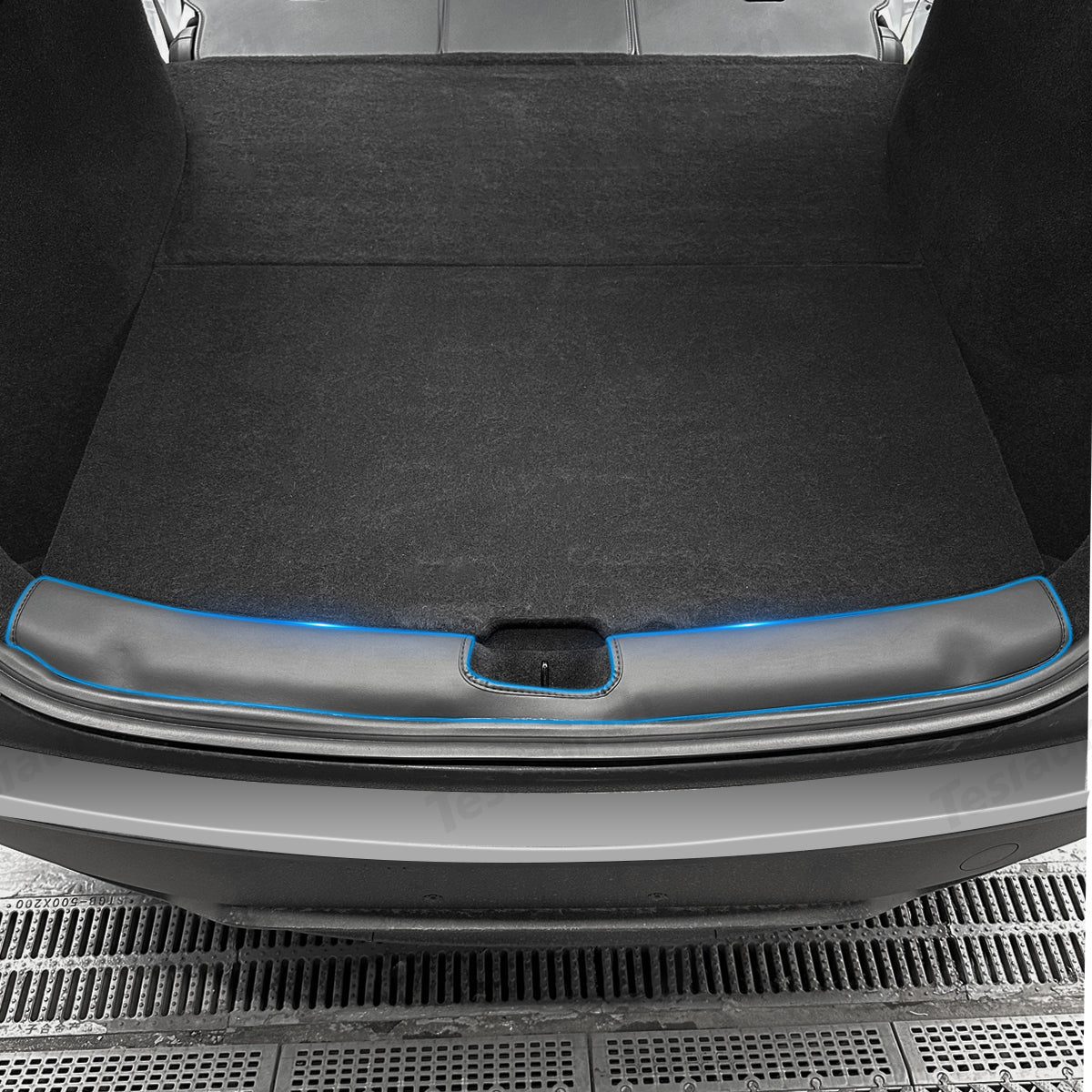 Napa Leather Trunk Sill Guard – Premium Protection for Tesla Model Y Juniper 2025+ - T-Launch