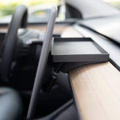 Model Cutie de depozitare Y/3 pentru tabloul de bord - Organizator ascuns sub ecran