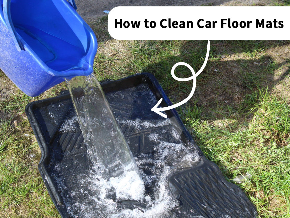 자동차 바닥 매트를 청소하는 방법