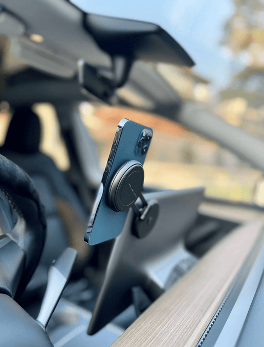 Top Tesla Model 3 Mobile Holders