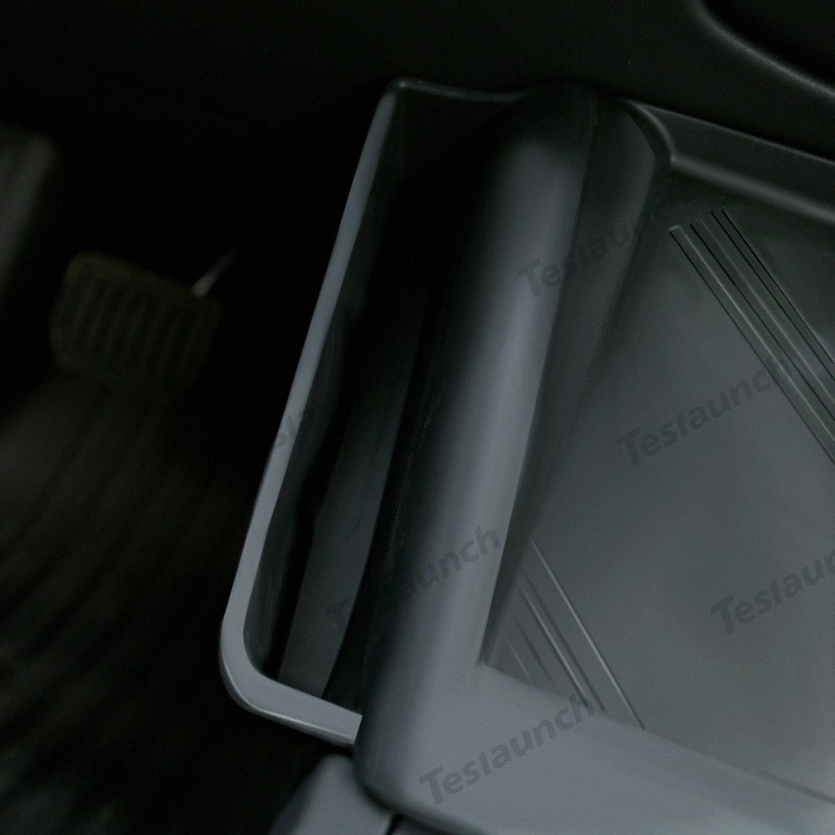 2024+ Model 3 Highland Central Control Wireless Charging Silicone Pad Storage Box For Tesla - T-Launch