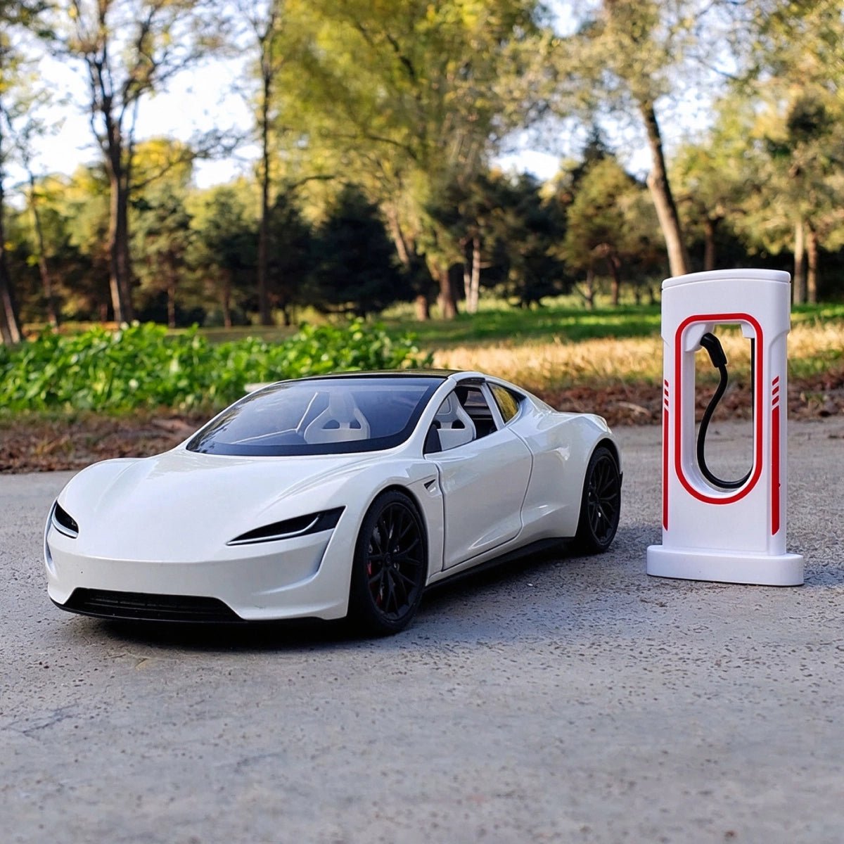 1:24 Tesla Roadster Diecast Model Car with Charging Pile - T-Launch