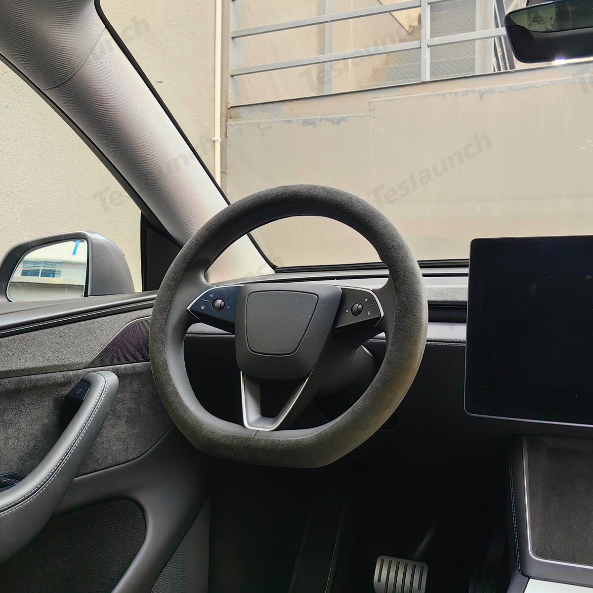 Alcantara One-Piece Steering Wheel Cover for Tesla Model Y Juniper 2025+/ Model 3 Highland 2024+ - T-Launch