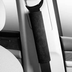 Alcantara Removable Seat Belt Cover for Model 3/Y/S/X/Cybertruck - T-Launch