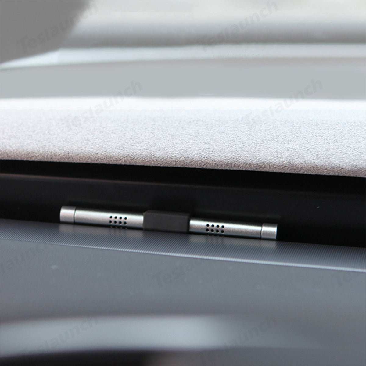 Embedded Car Aromatherapy Stick & Scent Wicks for Tesla Model Y Juniper 2025+ - T-Launch