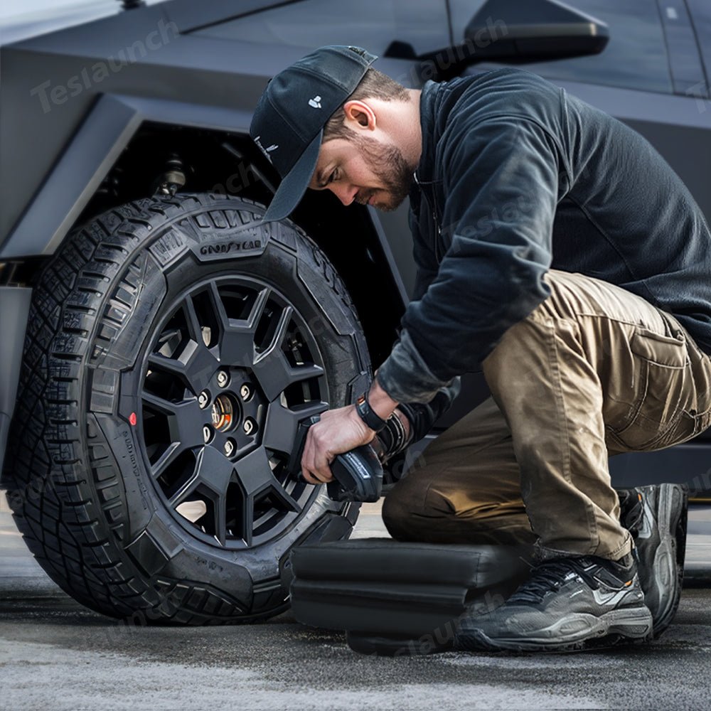 Frunk Seat Cushion for Cybertruck - T-Launch