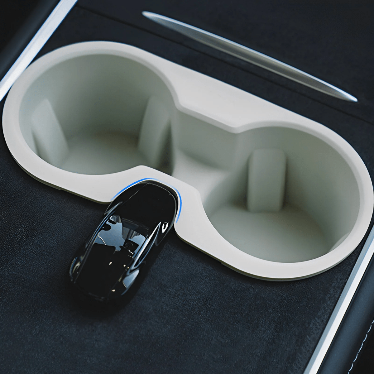 Silicone Cup Holder for Tesla Model 3/Y - Perfect Fit and Non-Slip - T-Launch
