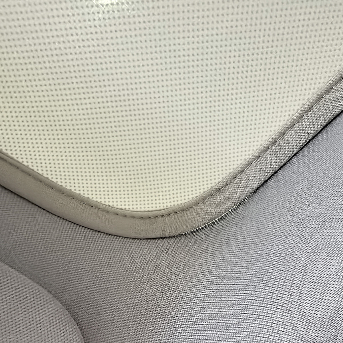 Split Nano Ice Crystal Glass Roof Sunshade for Tesla Model Y Juniper 2025+ - T-Launch