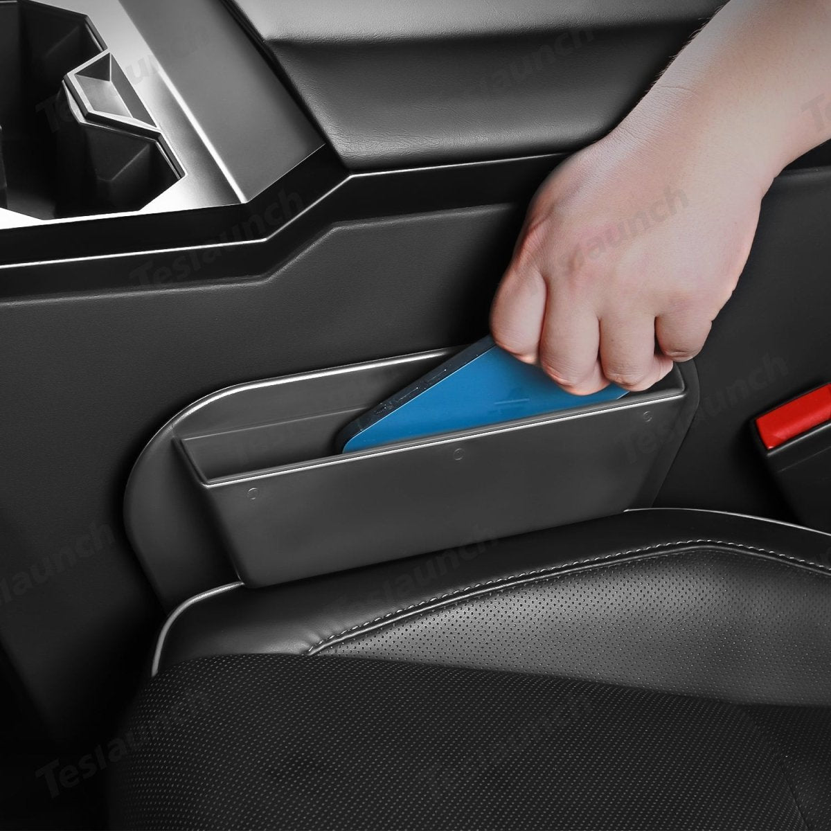 Steering Wheel Tray for Cybertruck - T-Launch