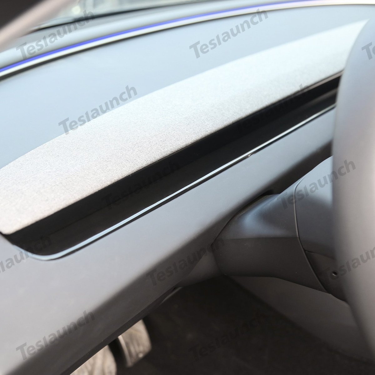 2024+ Model 3 Highland Dashboard Cover Segmented Long Decorative Strip (Carbon Fiber Pattern ABS) for Tesla - T-Launch
