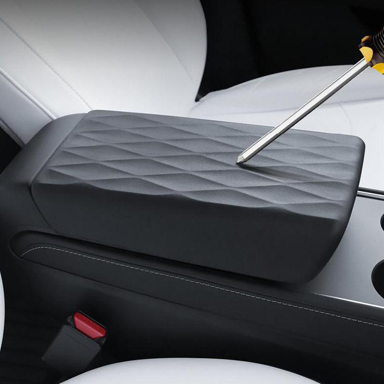 Tesla Model Y / 3 armrest box decorative cover TPE material, scratch-resistant and wear-resistant (2017-2023) - TESLAUNCH